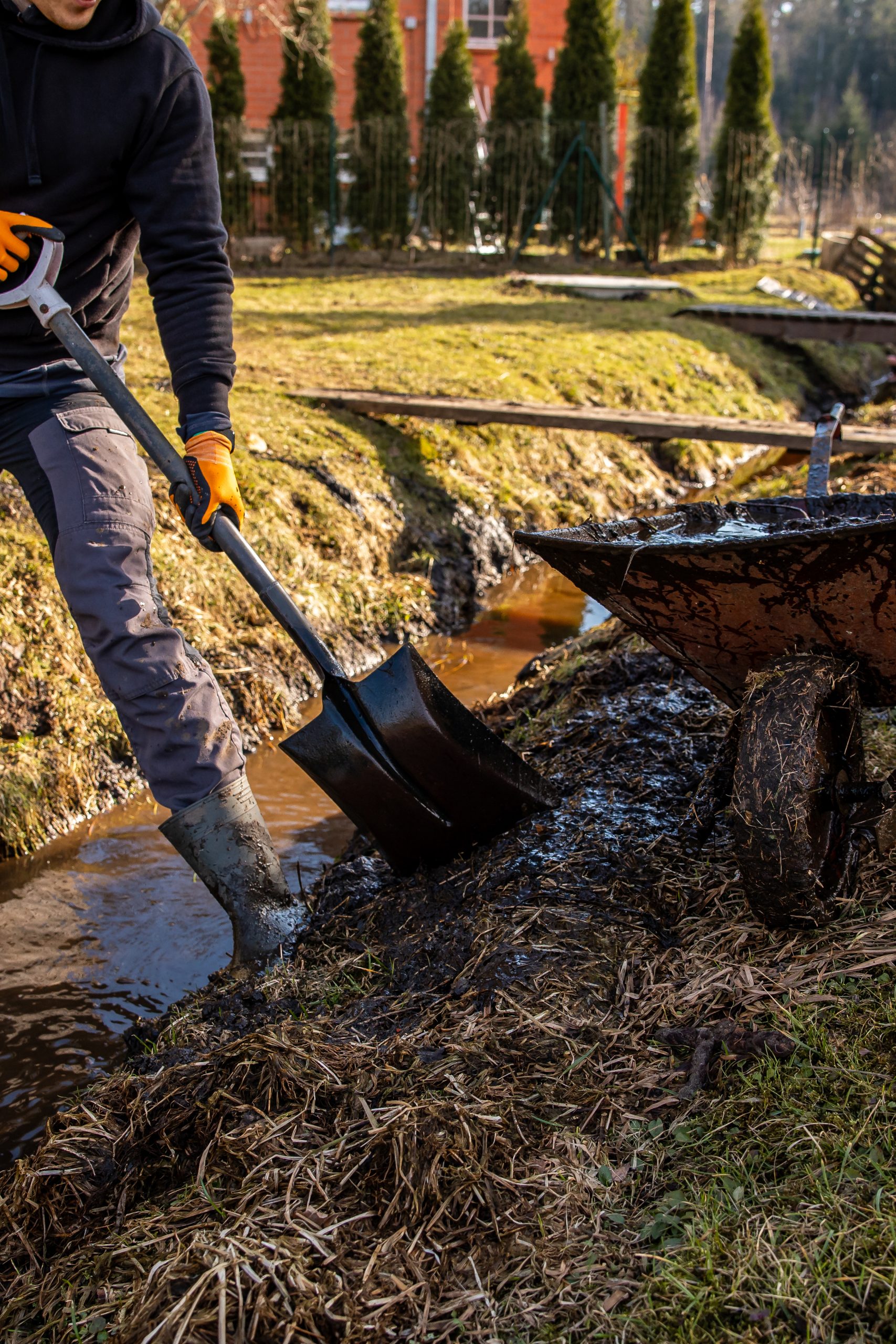 land clearing & lot cleaning in Huntington, NY